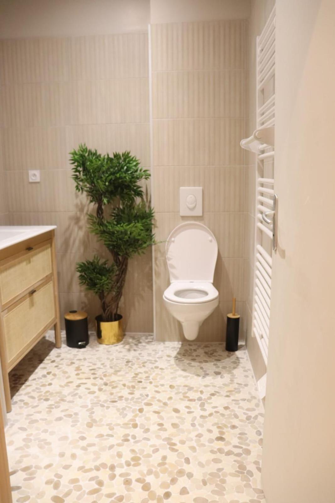 Loveroom Japon Avec Balneotherapie Toulon Eksteriør bilde