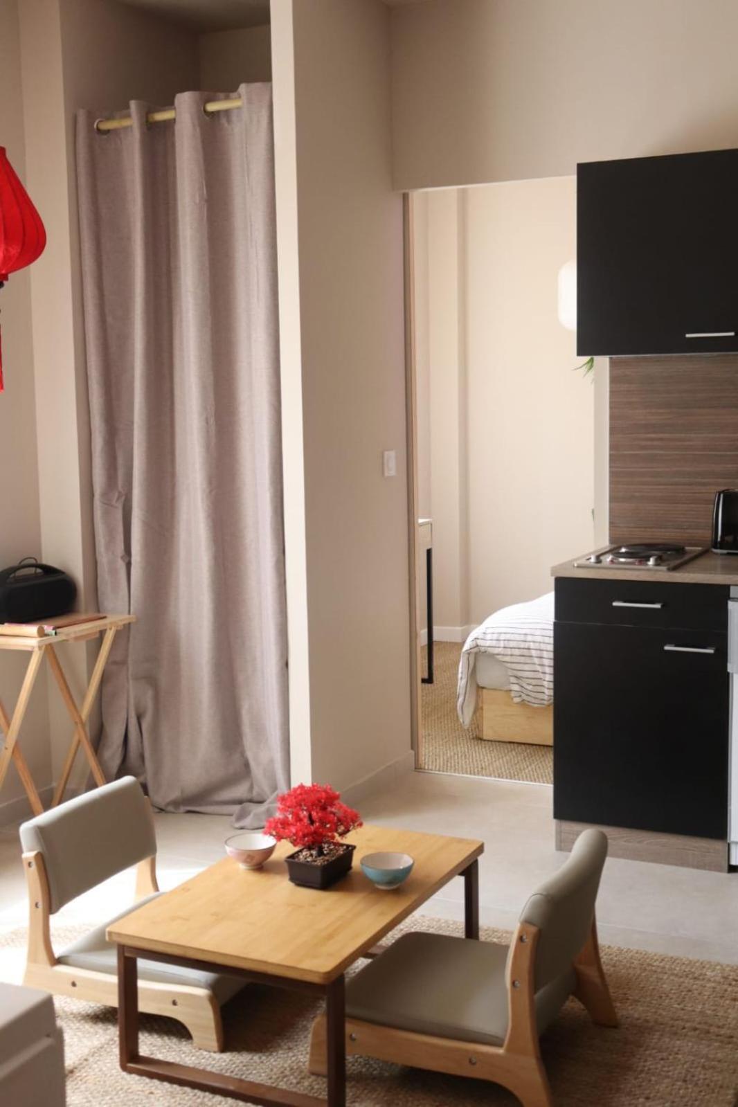 Loveroom Japon Avec Balneotherapie Toulon Eksteriør bilde
